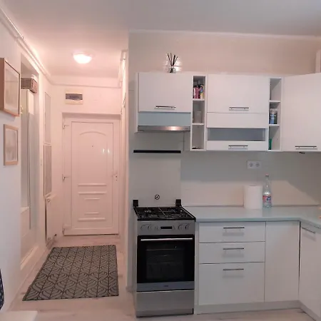 Nelli Apartman Apartment *