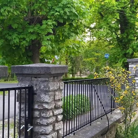 Апартаменты Nelli Apartman *